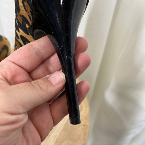 Guess leopard print high heel pumps - Picture 5 of 8